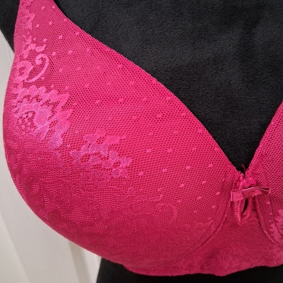 Vanity Fair Fuschia Lace Wireless Posture Bra. Size 38D - Picture 3 of 8